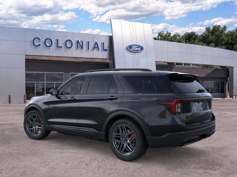 New 2026 Ford Explorer ST-Line w/ ST-Line Street Pack AWD/4WD image 4