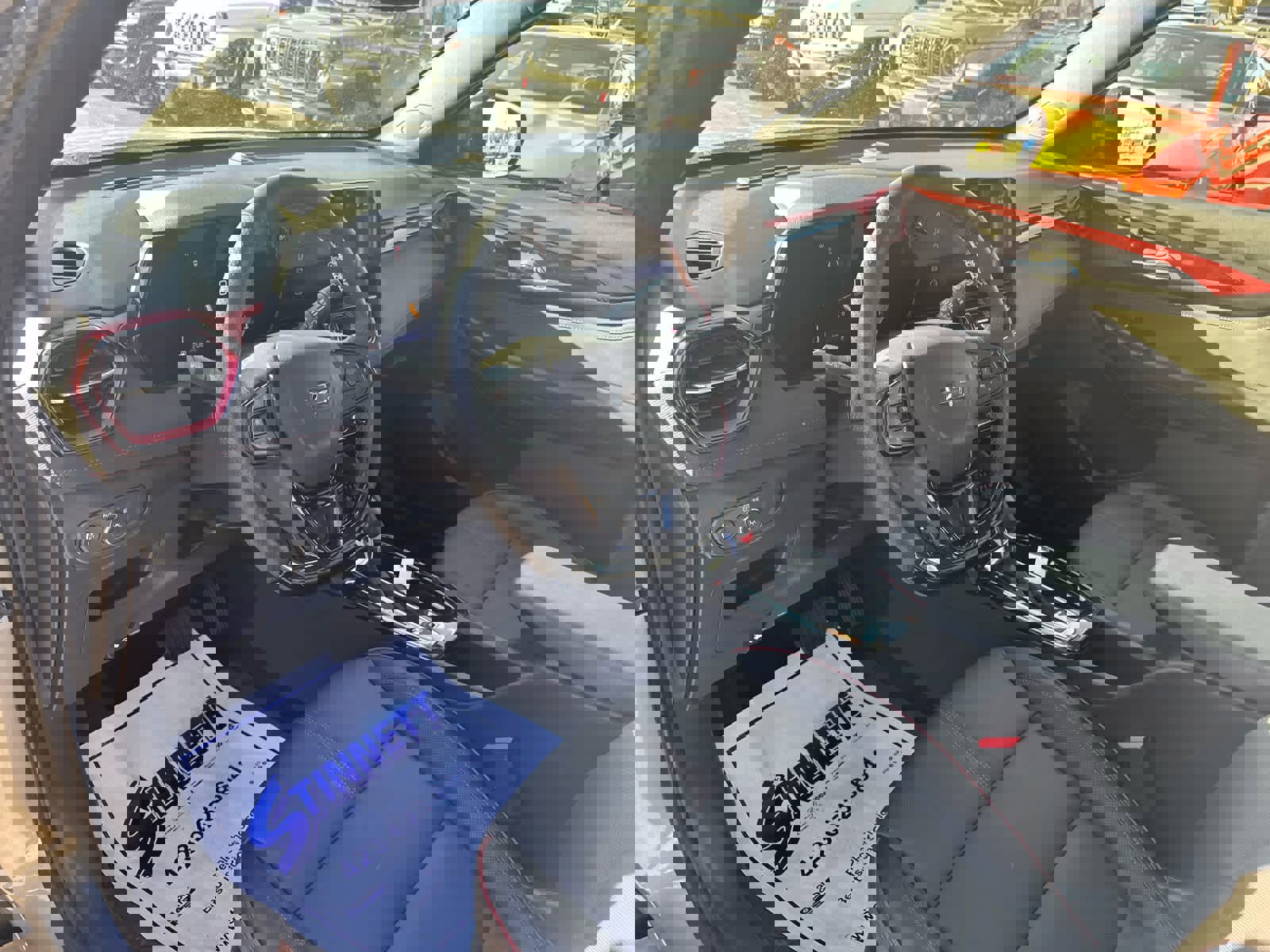 Used 2025 Chevrolet TrailBlazer RS w/ Convenience Package image 13