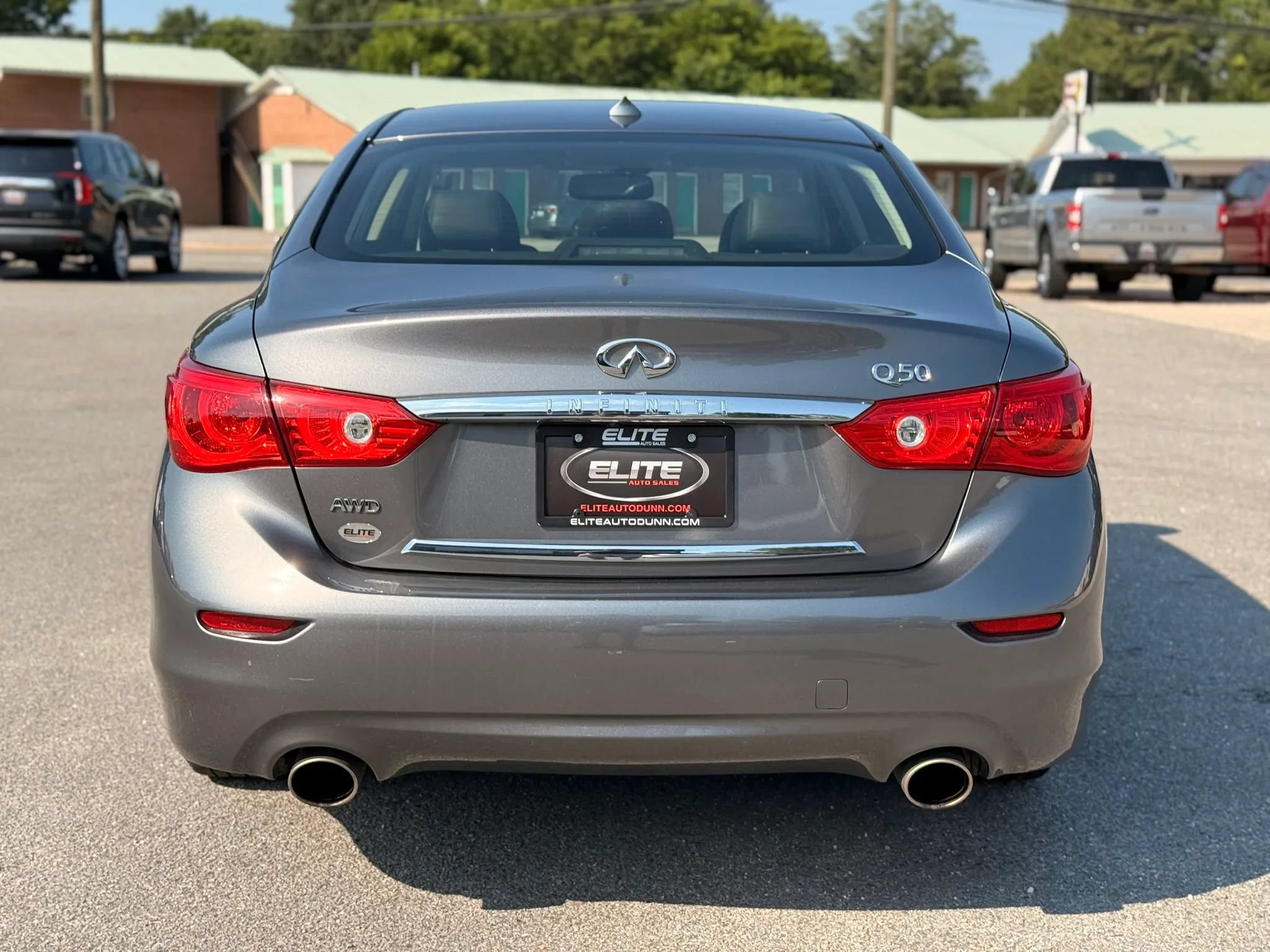 Used 2017 INFINITI Q50 2.0t w/ Moonroof Package AWD/4WD image 8