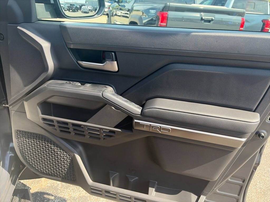 New 2026 Toyota Tacoma TRD Off-Road AWD/4WD image 18