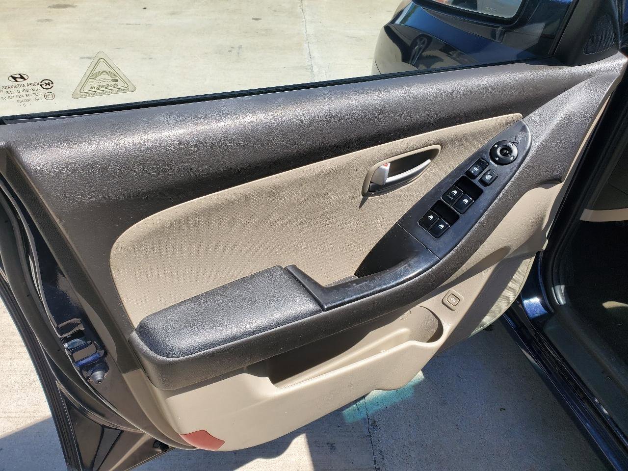 Used 2009 Hyundai Elantra GLS w/ Popular Equipment Pkg 2 image 16