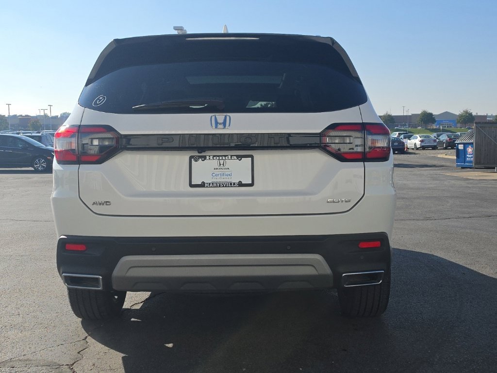 Certified 2025 Honda Pilot Elite image 6