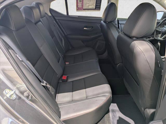 Used 2023 Nissan Sentra SR w/ SR Premium Package FWD image 19
