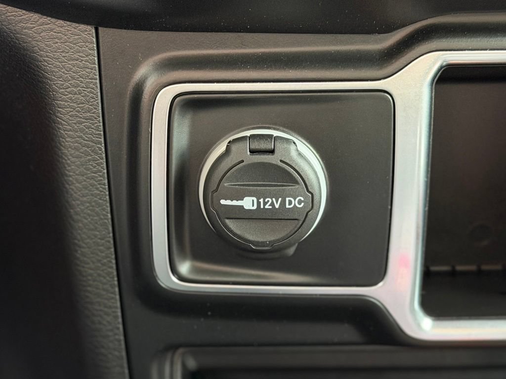 Used 2021 Jeep Gladiator Sport AWD/4WD image 13