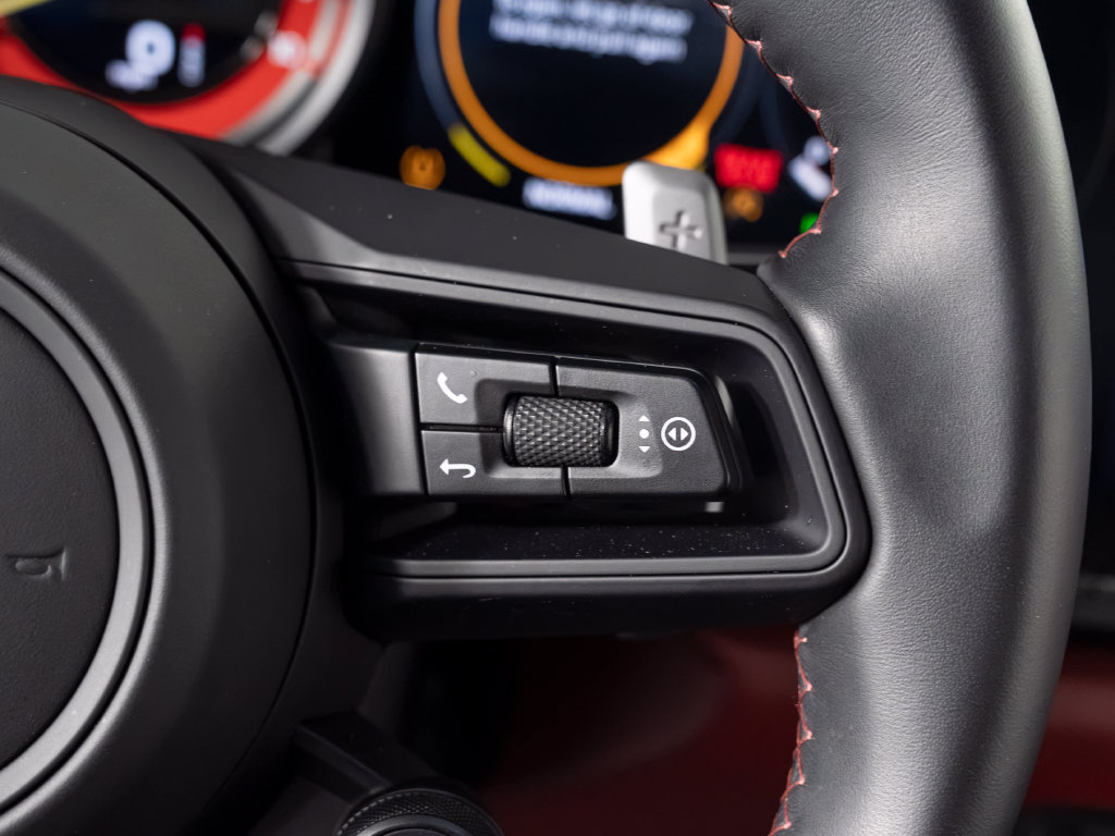 Certified 2022 Porsche 911 GT3 RWD image 33