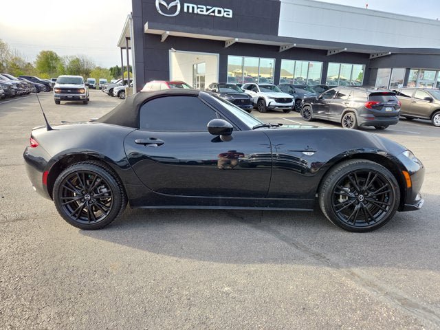 Used 2024 MAZDA MX-5 Miata Club RWD image 5
