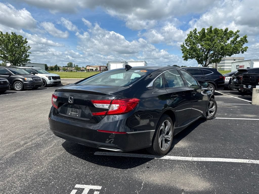 Used 2019 Honda Accord EX image 11
