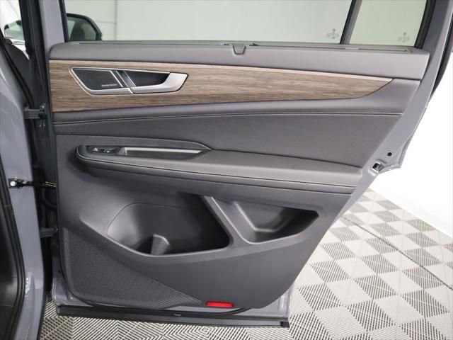 New 2026 Volkswagen Atlas SEL Premium R-Line image 29