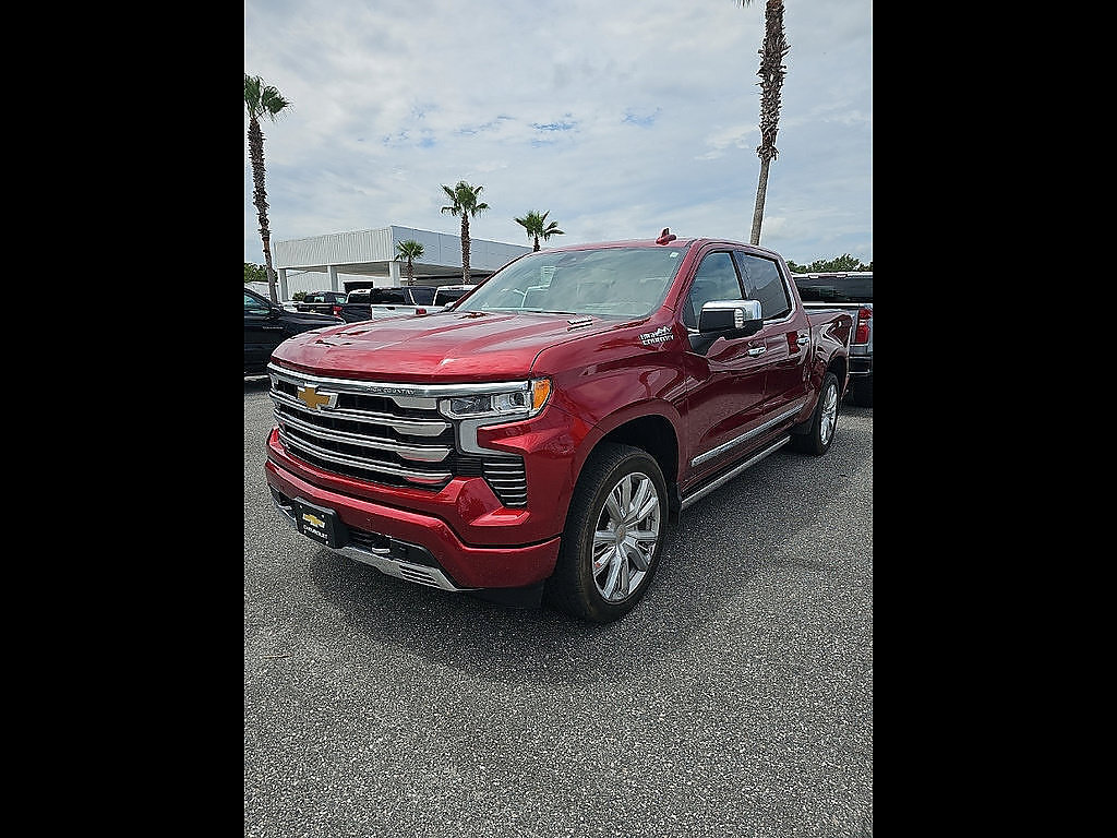 Certified 2025 Chevrolet Silverado 1500 High Country AWD/4WD image 95