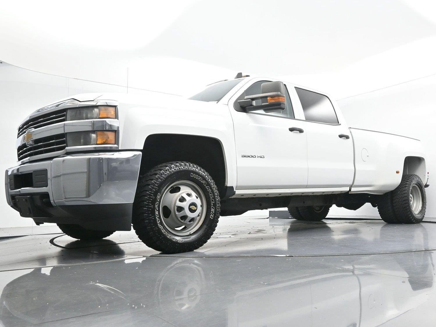 Used 2015 Chevrolet Silverado 3500 W/T w/ WT Convenience Package RWD image 40
