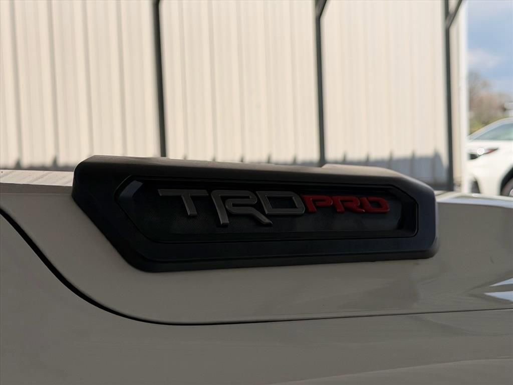 Used 2025 Toyota Sequoia TRD Pro AWD/4WD image 15