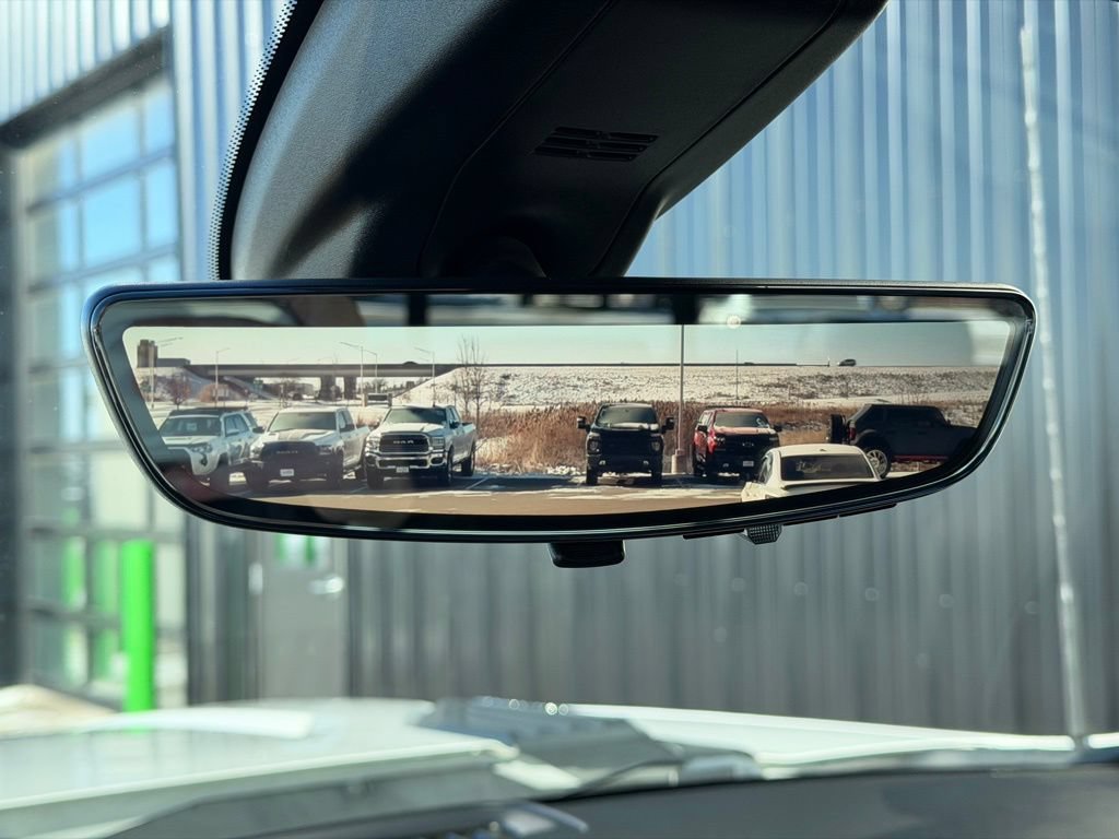 Used 2020 Chevrolet Silverado 2500 High Country w/ Technology Package AWD/4WD image 26