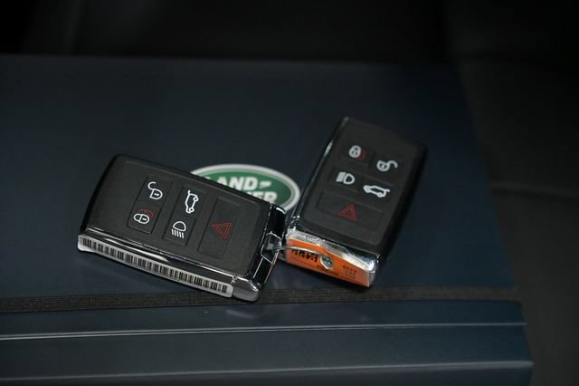 Used 2026 Land Rover Range Rover SE AWD/4WD image 50