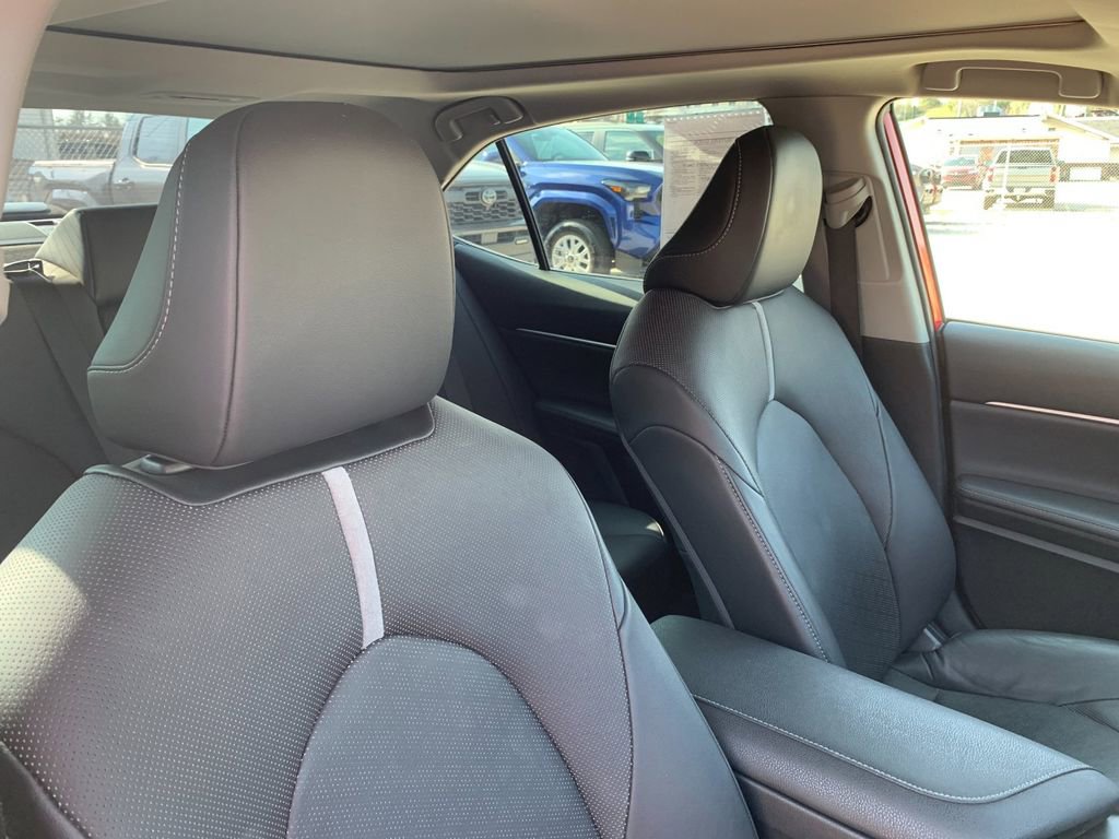 Used 2023 Toyota Camry XSE w/ Navigation Package image 19