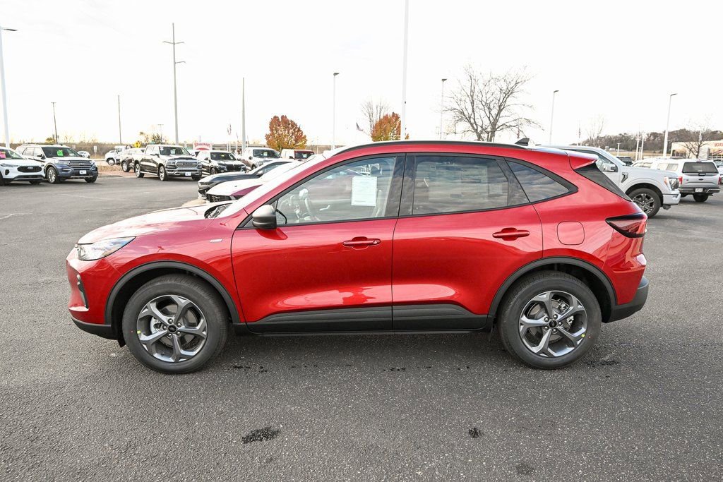 New 2026 Ford Escape ST-Line w/ Cold Weather Package image 8