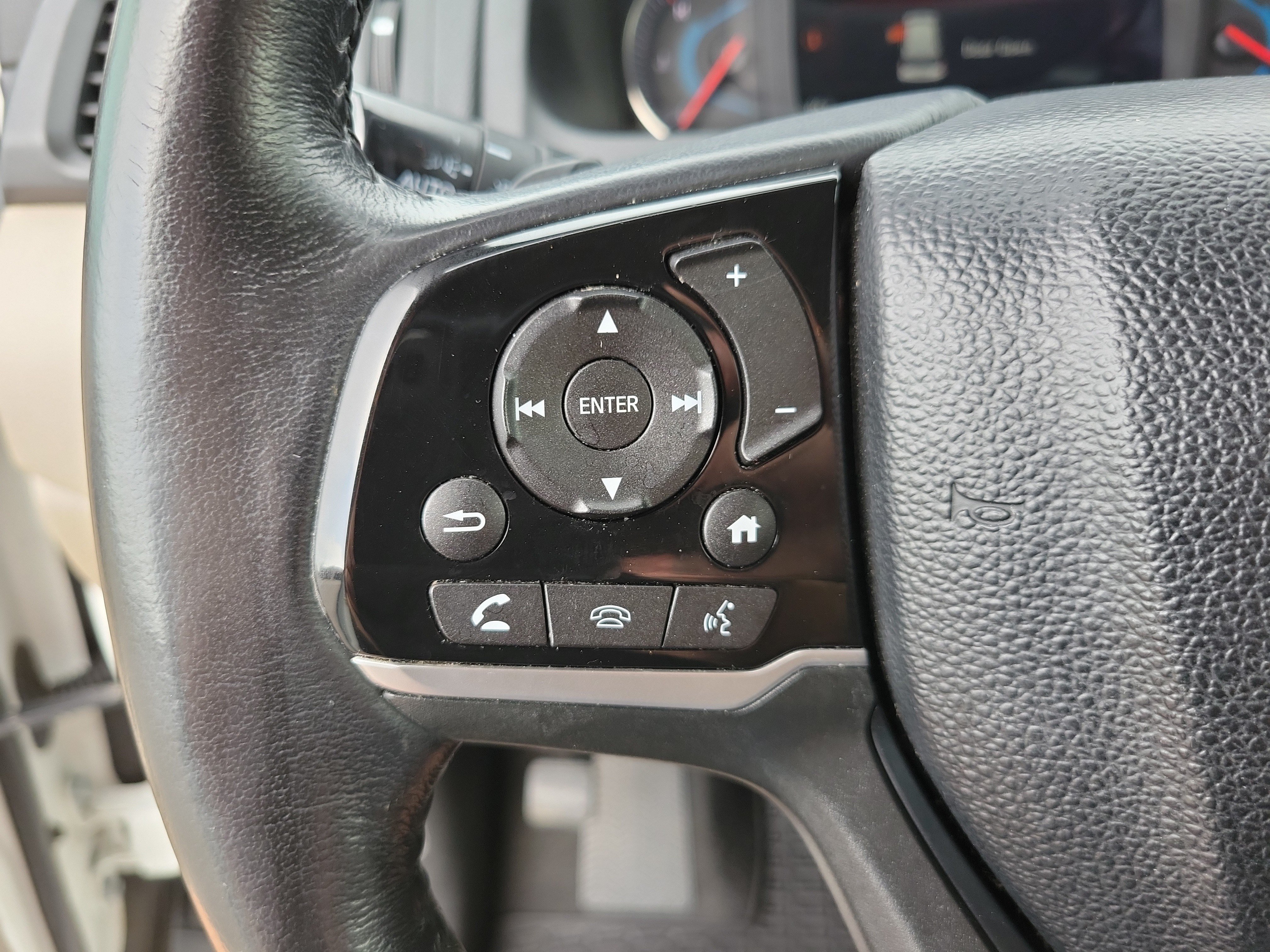 Used 2020 Honda Pilot Elite image 21