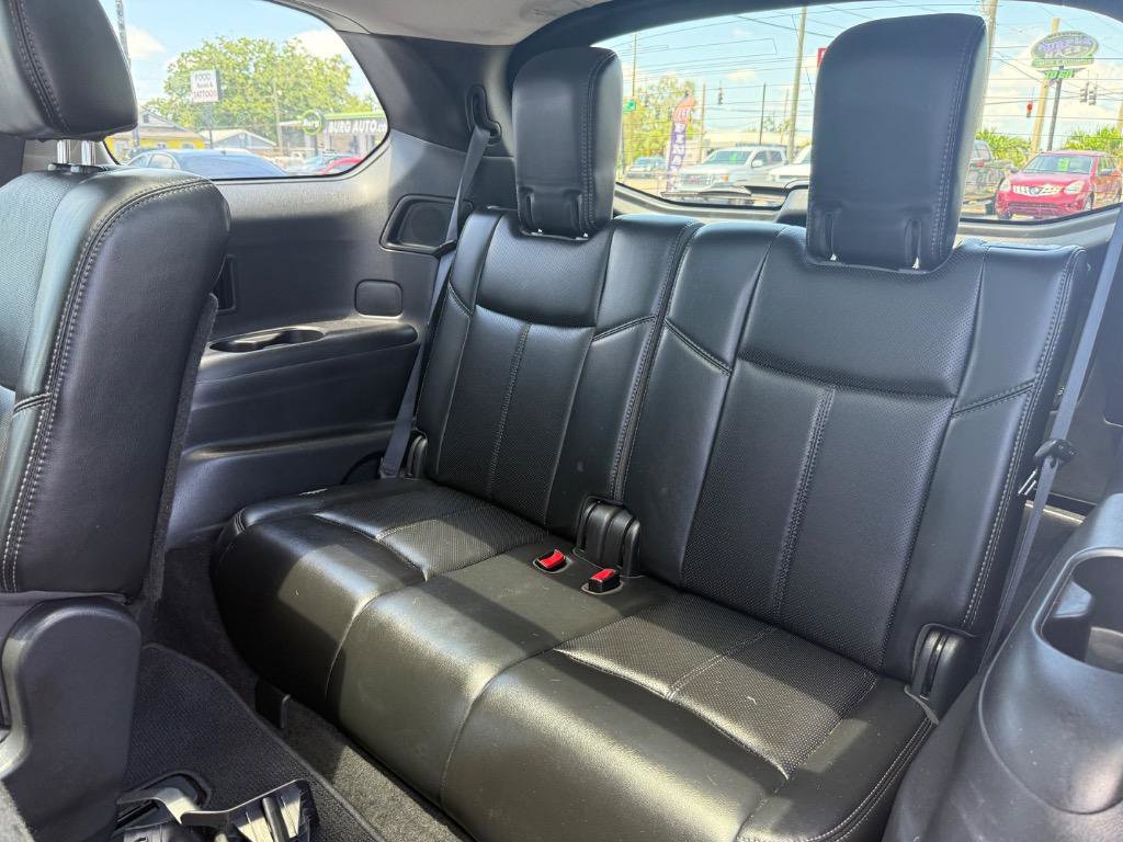 Used 2017 Nissan Pathfinder Platinum w/ Cargo Package image 15