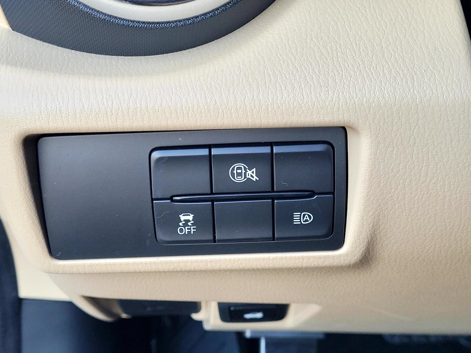 Certified 2025 MAZDA MX-5 Miata Grand Touring RWD image 31