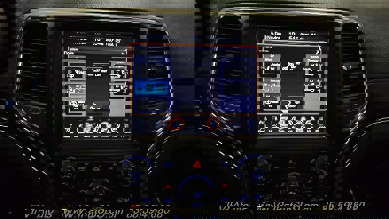 Used 2014 Jeep Grand Cherokee Limited w/ Luxury Group II image 23