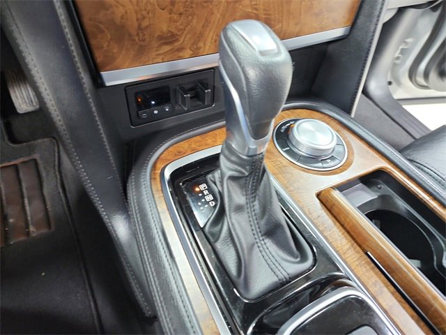 Used 2024 Nissan Armada SL image 29