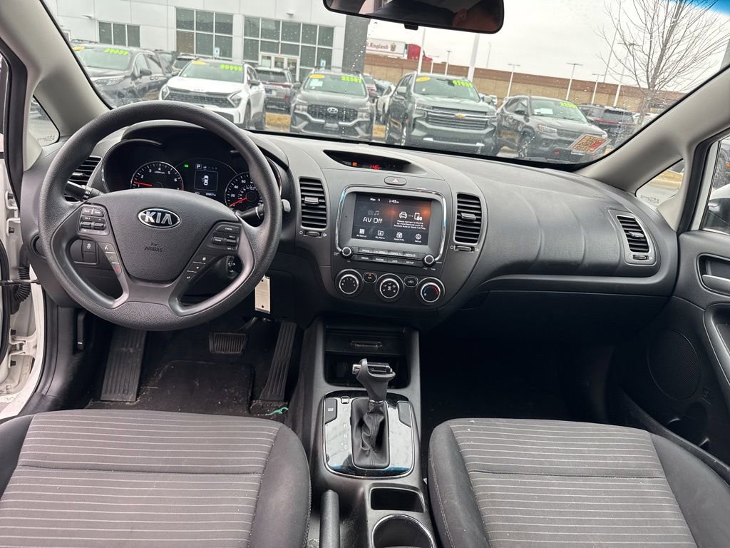 Used 2018 Kia Forte LX w/ LX Popular Package image 11