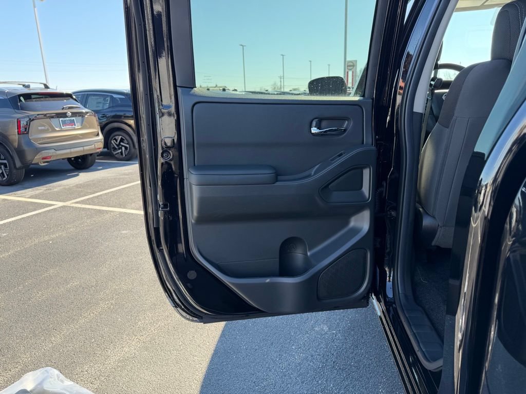 New 2026 Nissan Frontier SV w/ All-Weather Content Package AWD/4WD image 15