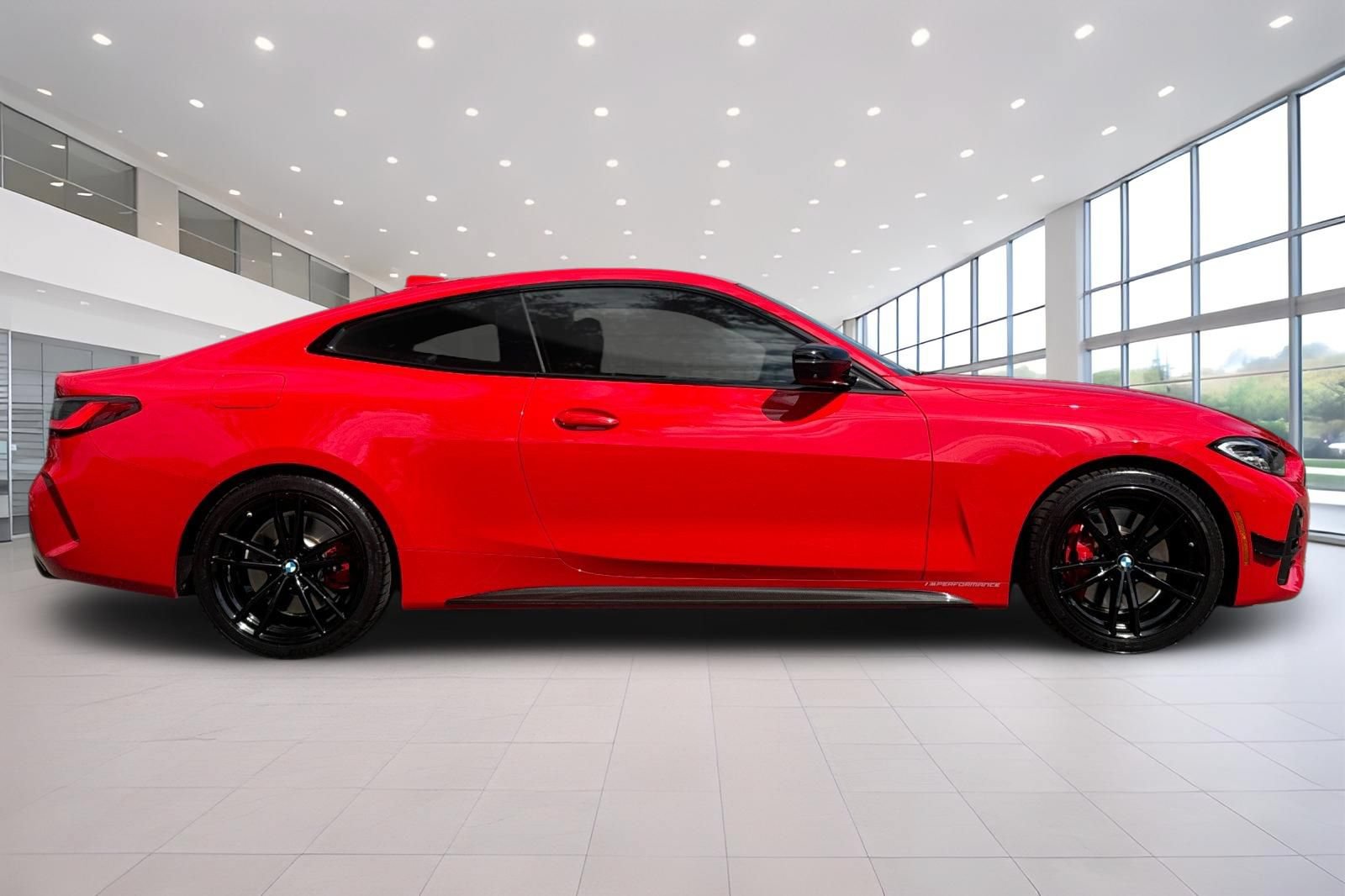 Used 2021 BMW 430i Coupe w/ M Sport Package RWD image 3