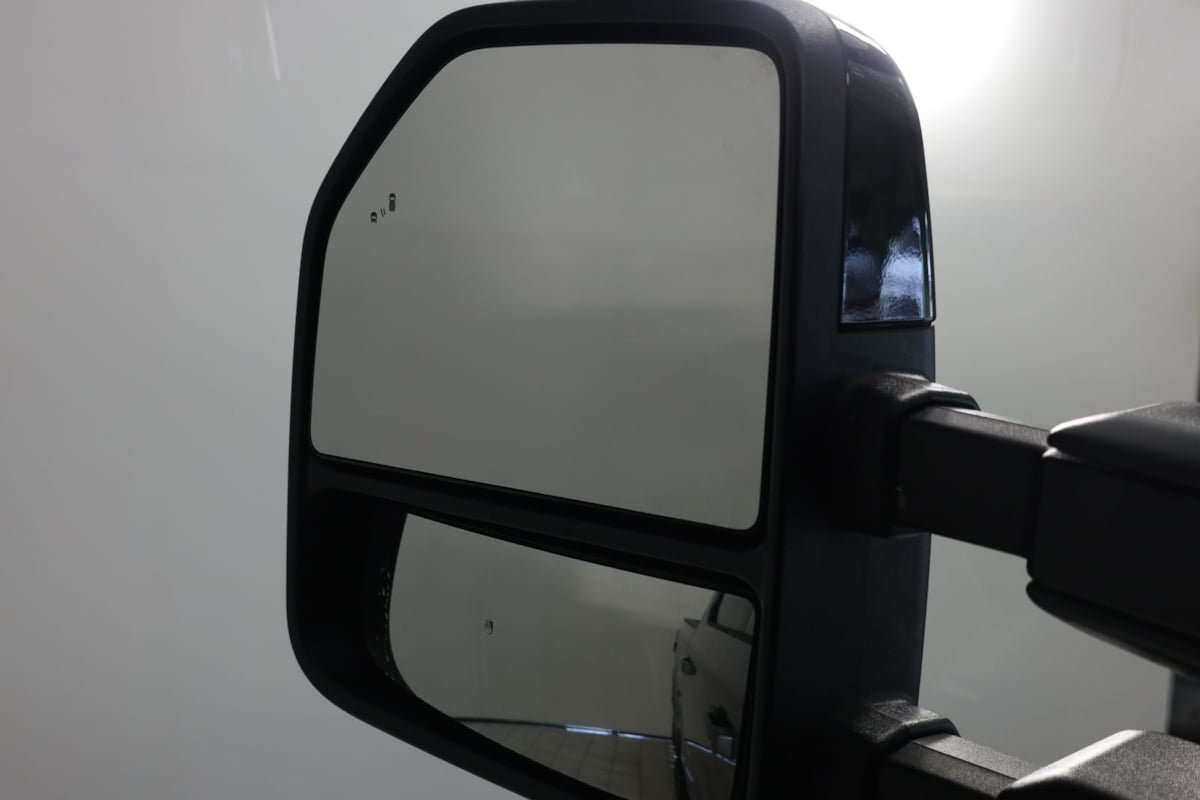 Used 2026 Ford F350 Lariat AWD/4WD image 18