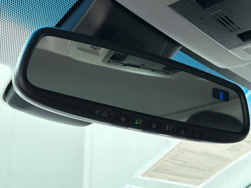 Used 2018 Toyota Camry XLE FWD image 34