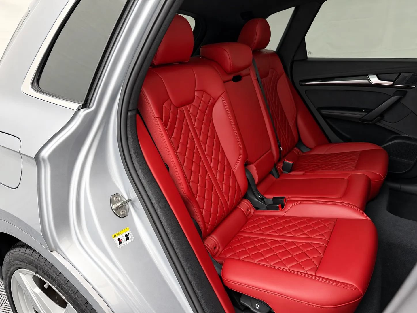 Used 2023 Audi SQ5 Premium Plus w/ Premium Plus Package AWD/4WD image 40