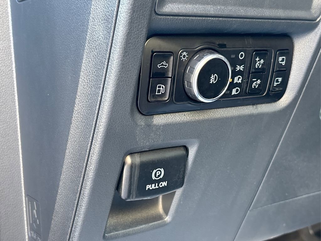 Used 2025 Ford F150 XLT w/ Equipment Group 302A MID image 31