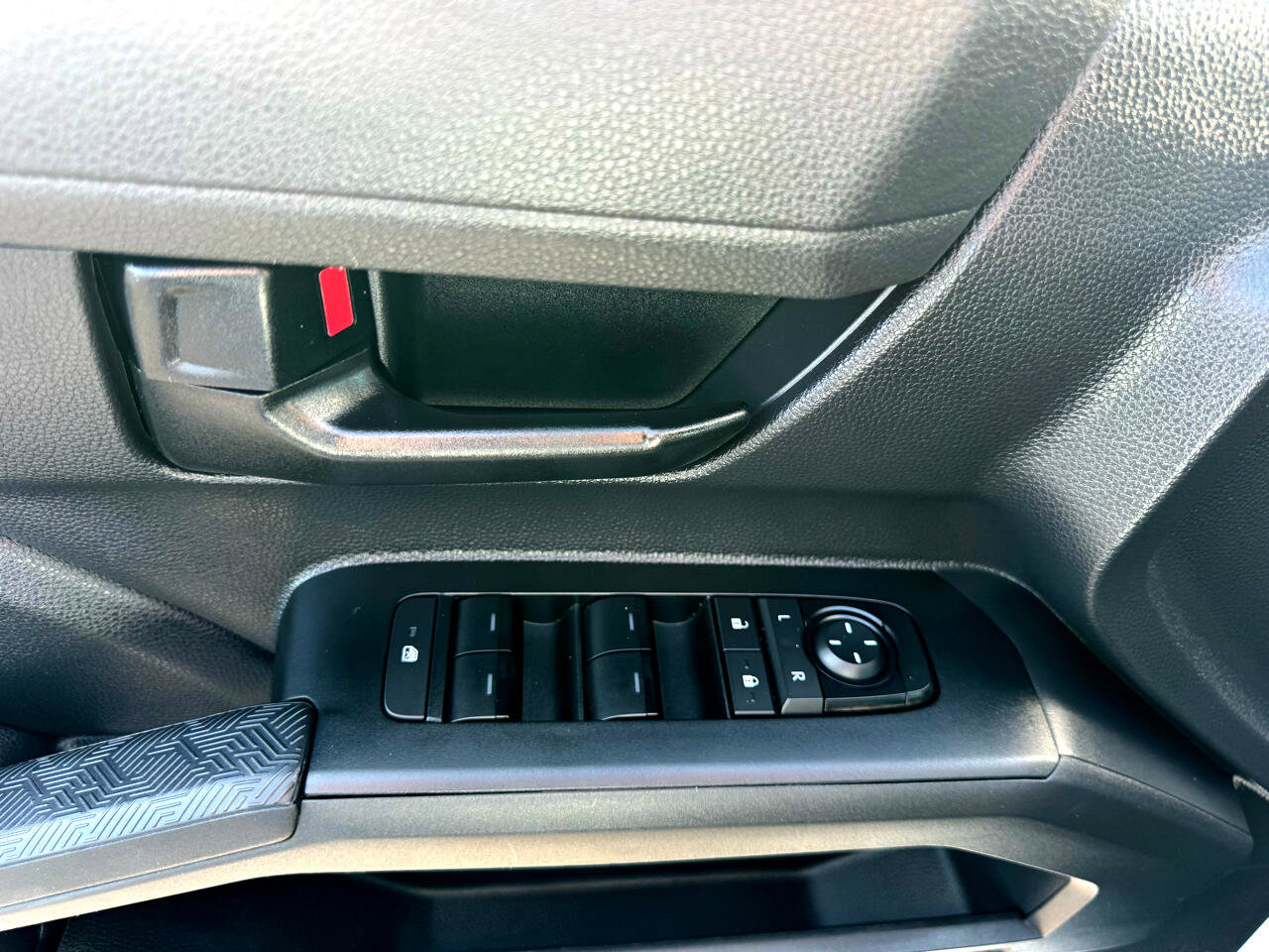 Used 2024 Toyota Tacoma SR5 image 13