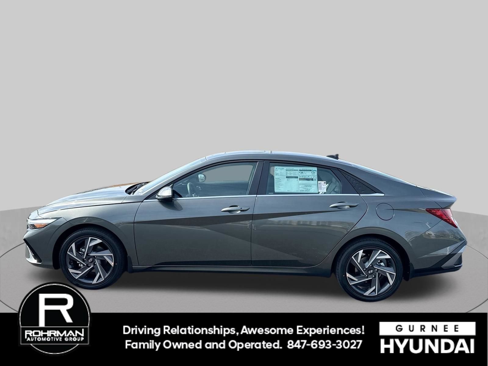 Used 2026 Hyundai Elantra Limited FWD image 5