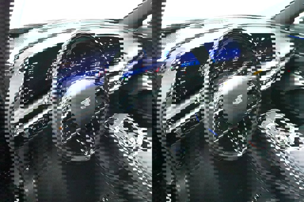 Used 2024 Cadillac Lyriq Luxury image 26