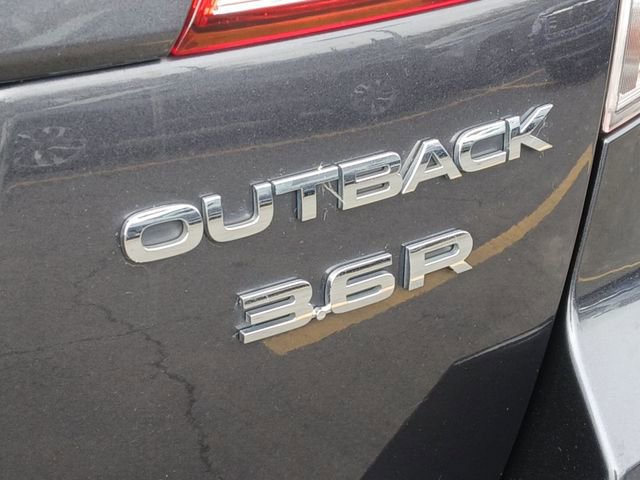 Used 2013 Subaru Outback 3.6R Limited image 24