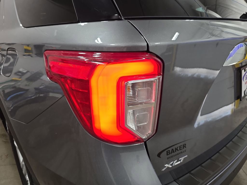 Used 2023 Ford Explorer XLT w/ Equipment Group 202A image 38