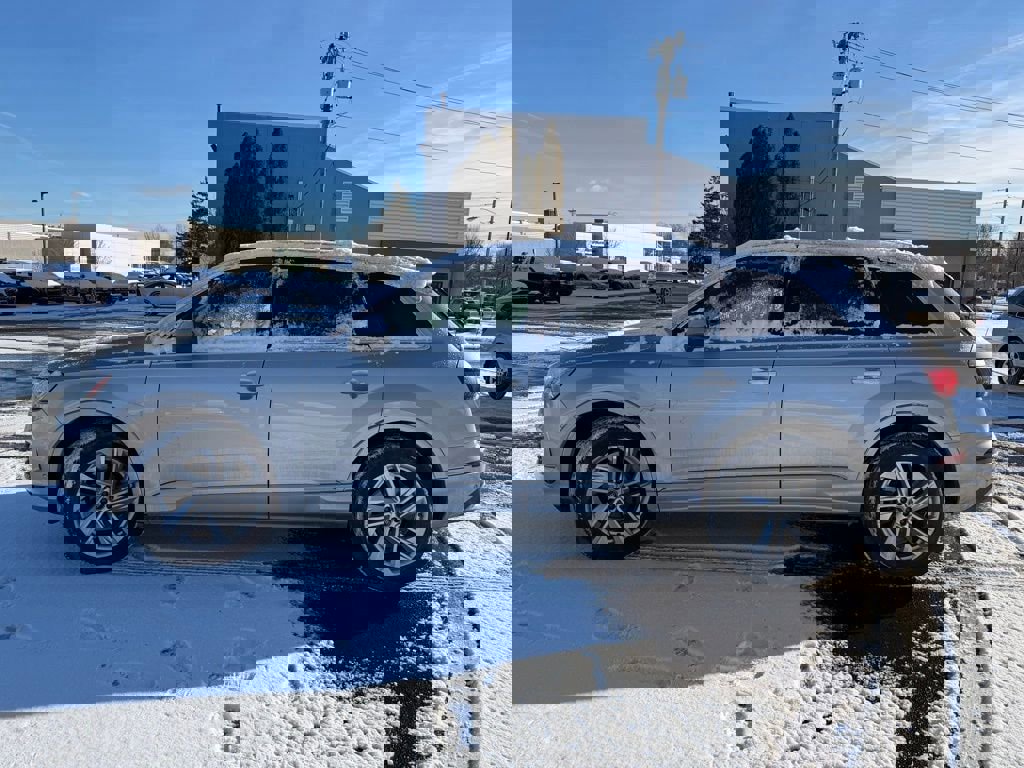 Used 2021 Audi Q7 3.0T Premium Plus image 4