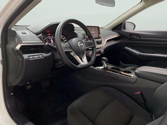 Used 2026 Nissan Altima 2.5 SV FWD image 51