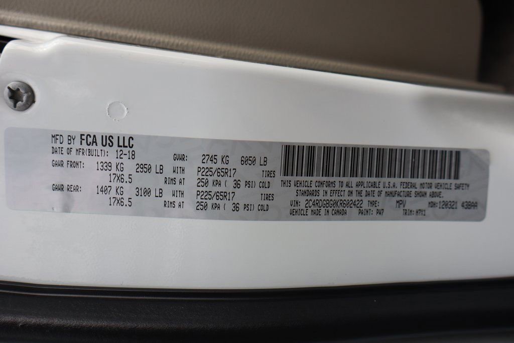 Used 2019 Dodge Grand Caravan SE FWD image 43
