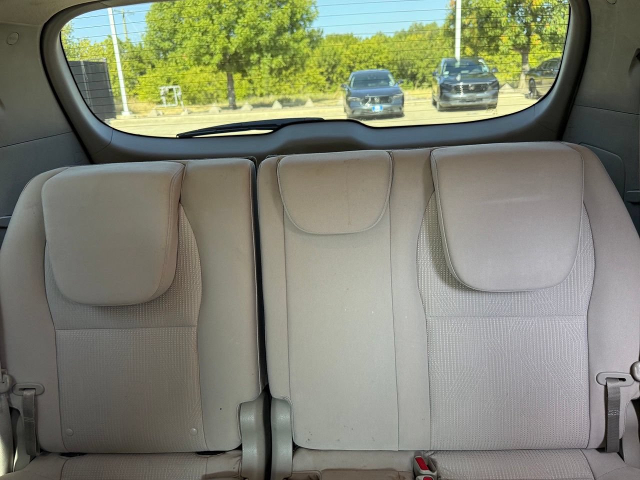 Used 2019 Kia Sedona LX FWD image 23