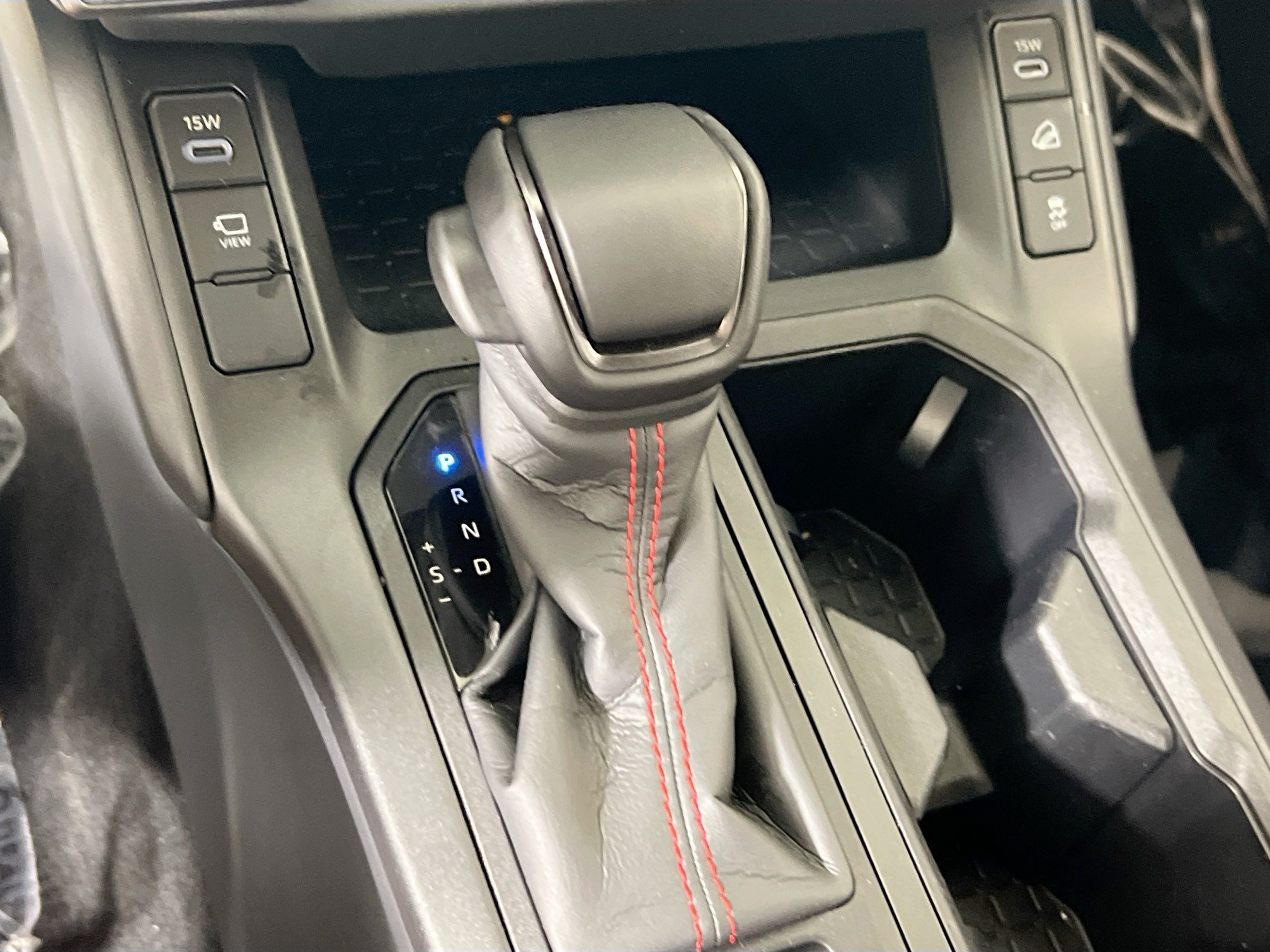 Used 2026 Toyota RAV4 AWD Plug-in Hybrid image 17