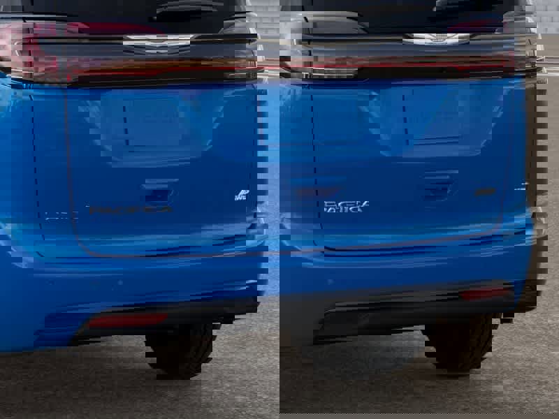 New 2026 Chrysler Pacifica Select image 13