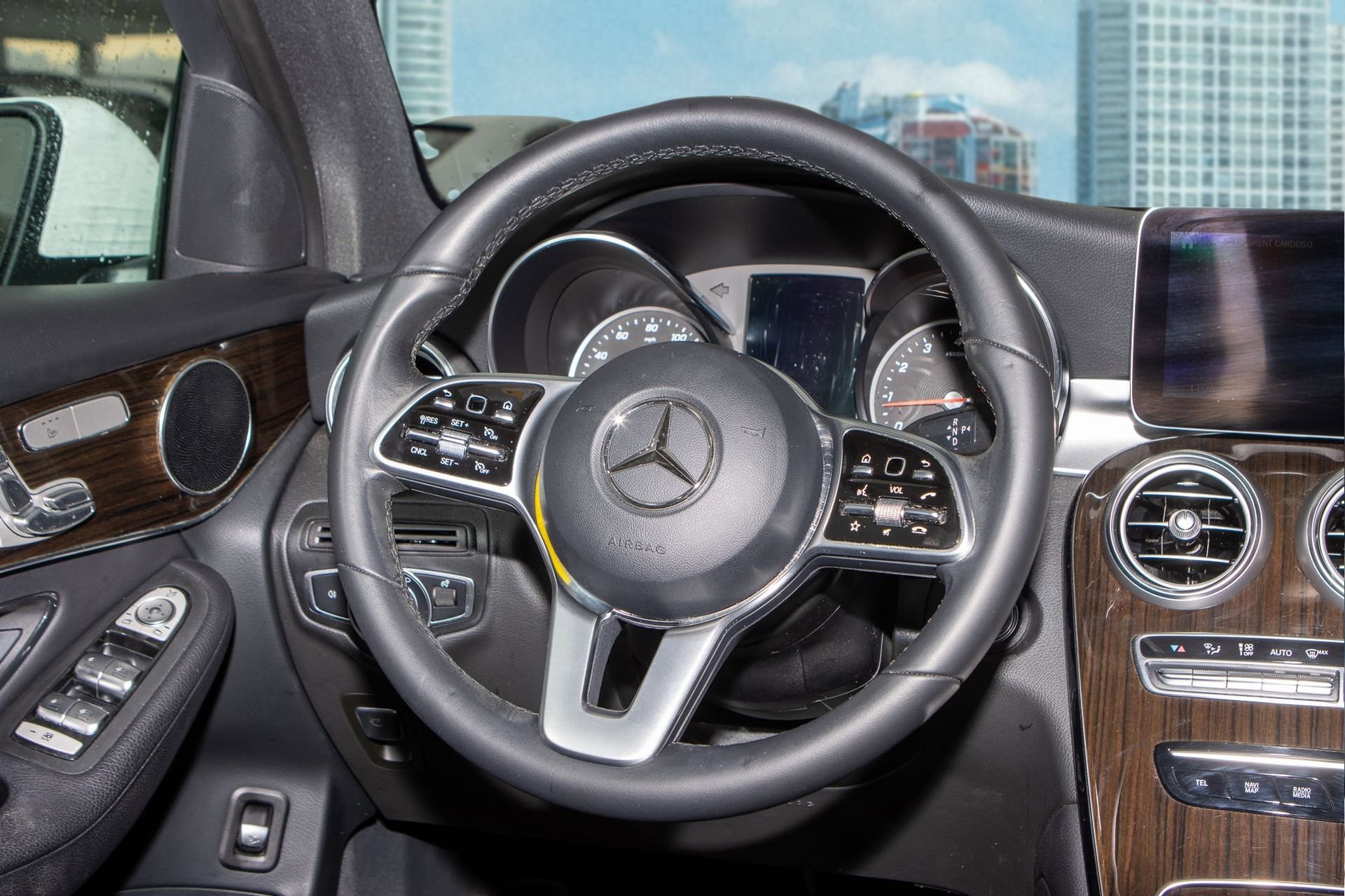 Used 2022 Mercedes-Benz GLC 300 image 21