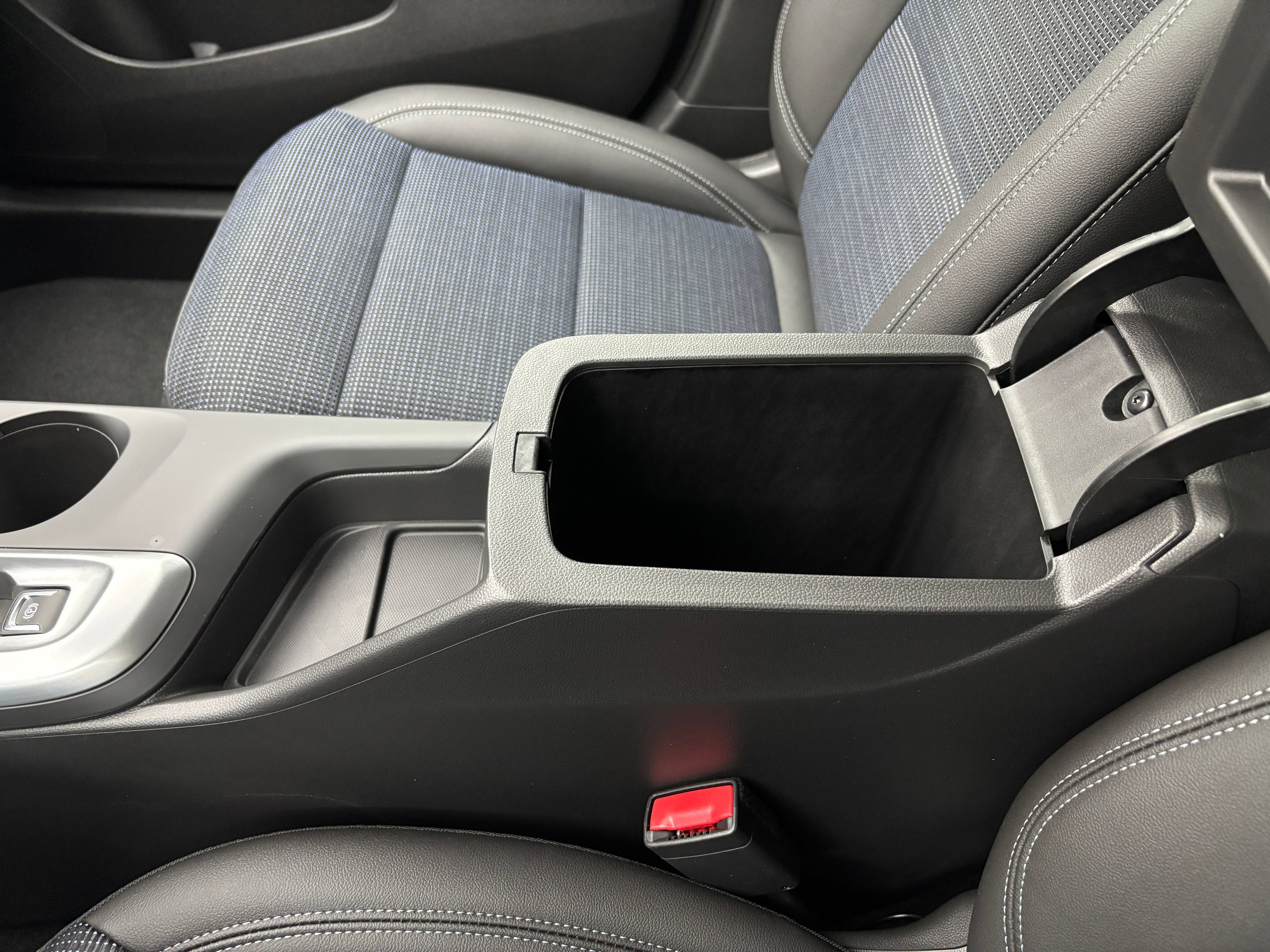 New 2026 Buick Envista Sport Touring w/ Convenience I Package FWD image 27