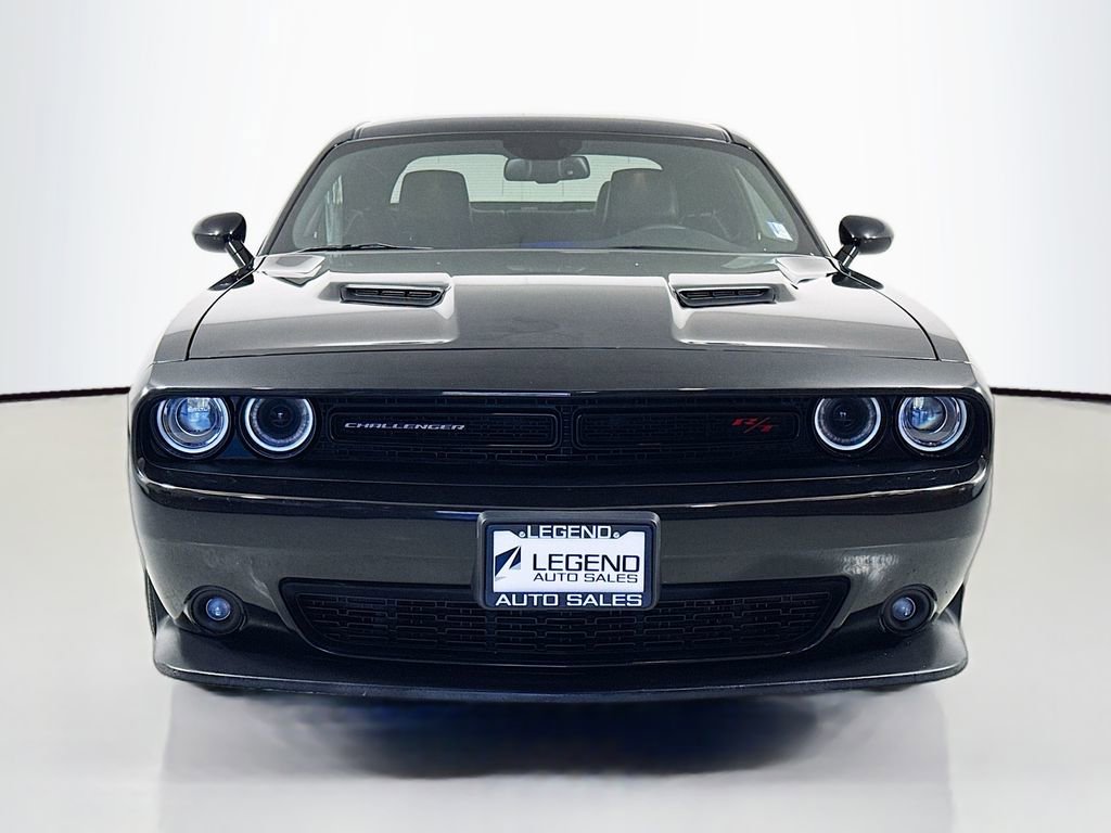 Used 2015 Dodge Challenger R/T Scat Pack w/ Scat Pack Appearance Package RWD image 2