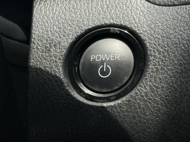 Used 2025 Toyota Camry LE FWD image 21
