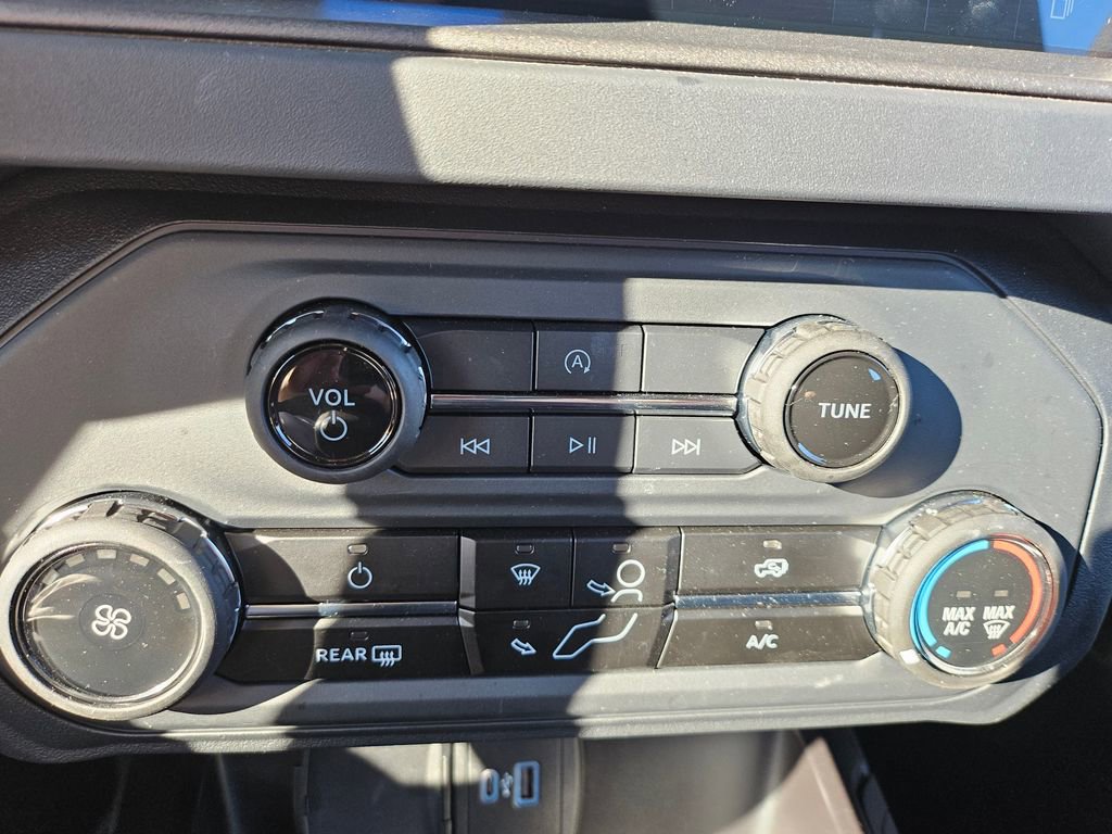 New 2025 Ford Bronco 2-Door image 37