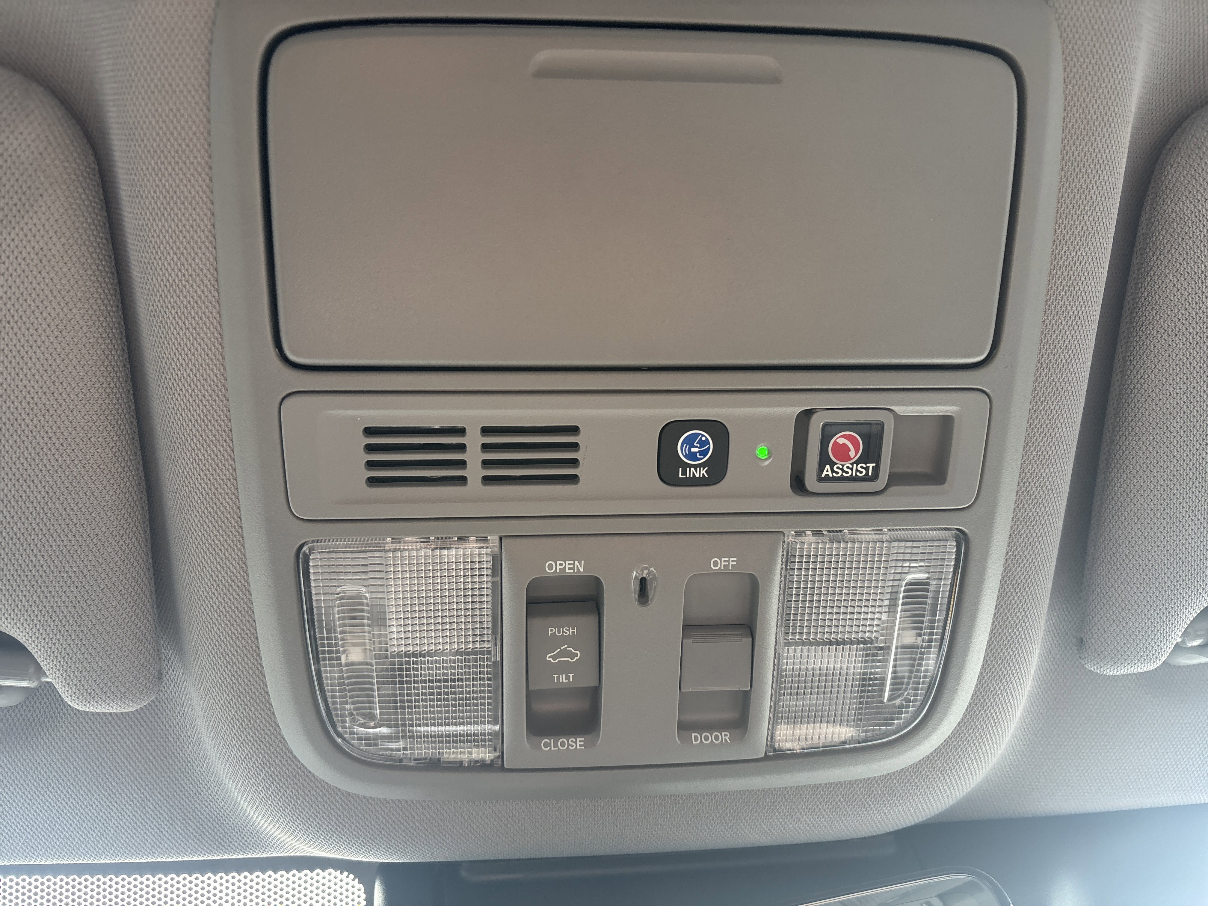 Used 2019 Honda Accord Touring image 36