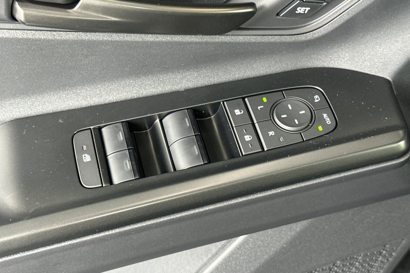 New 2026 Toyota C-HR AWD/4WD image 13