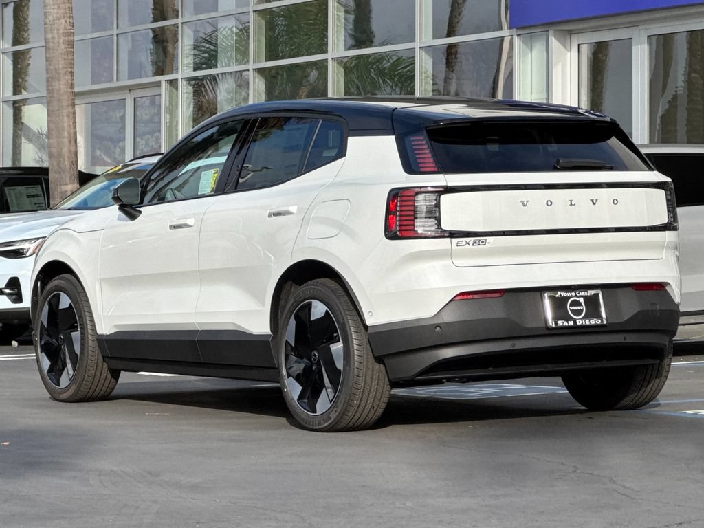 New 2026 Volvo EX30 Ultra w/ Climate Package AWD/4WD image 3